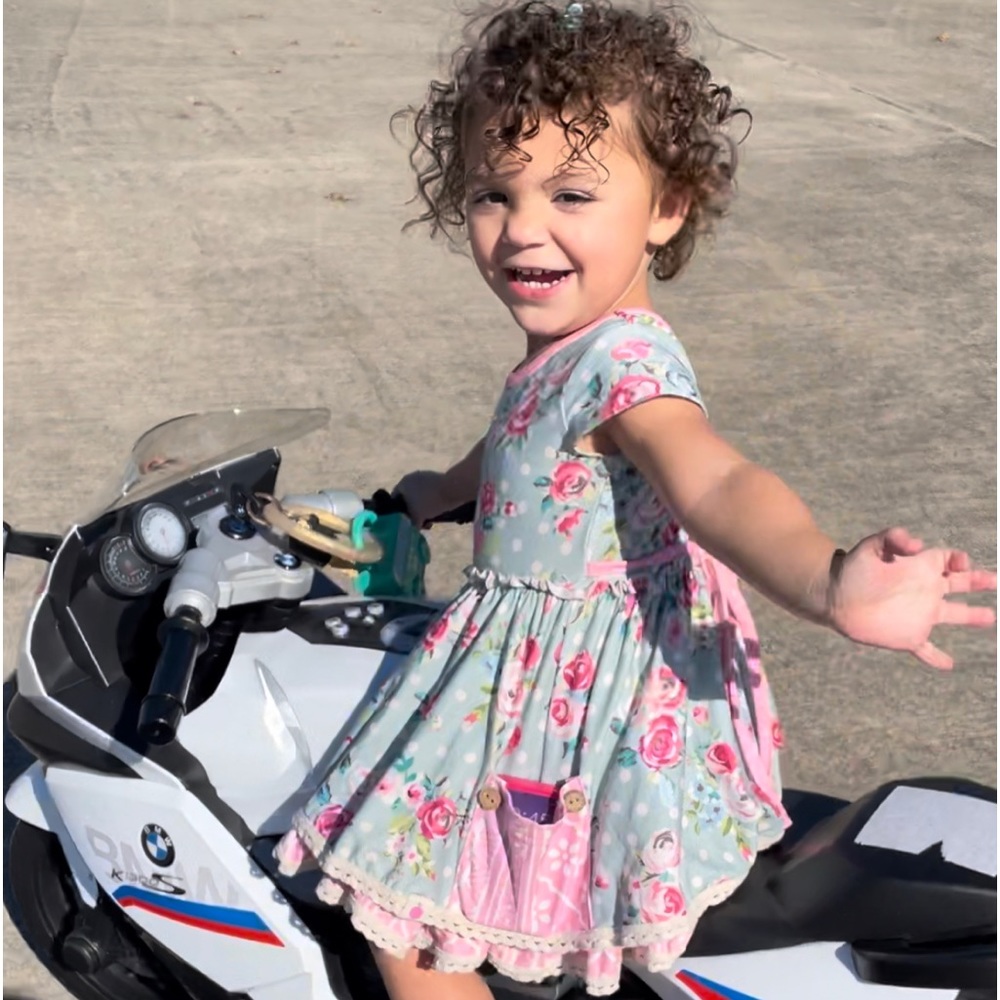 18/24 M Cheeky Plum Like New Twirl Dress w/Pockets